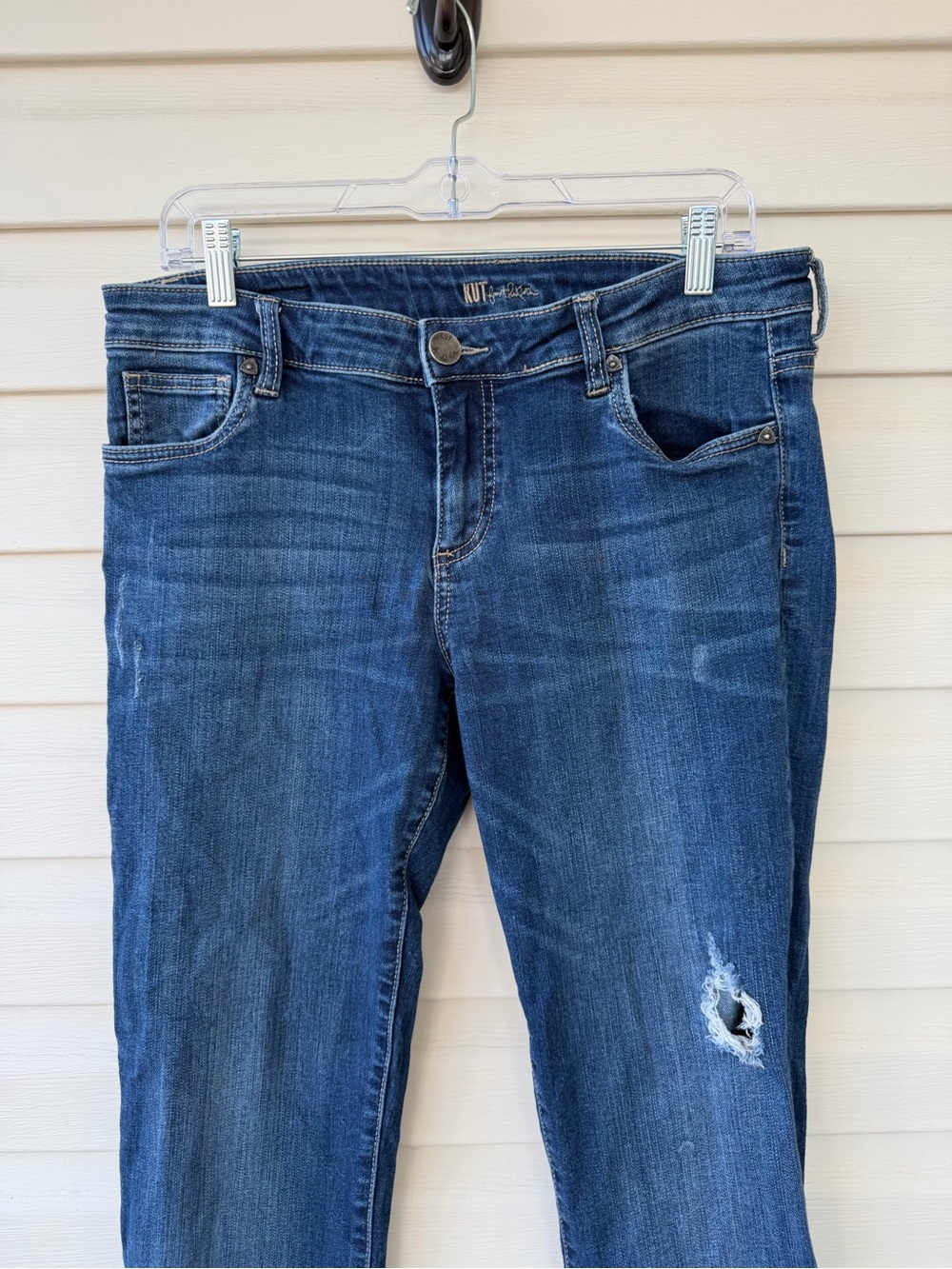 Kut from the Kloth Dark Blue Skinny Jeans with Distressed Knee - Picture 2 of 6
